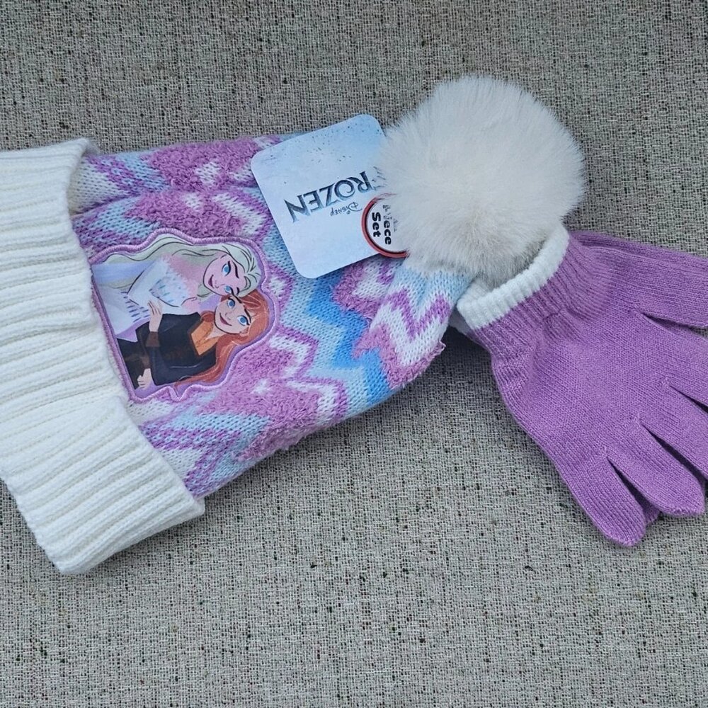 Disney Frozen Girl Beanie Hat W/ Gloves 2 Piece Set Purple Warm Winter Beannie